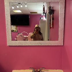 New Mirror 