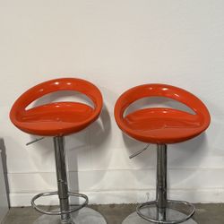 Contemporary Plastic Adjustable Height Barstool with Rounded Cutout Back