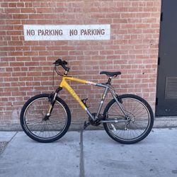 Trek Mountain Bike Hardtail