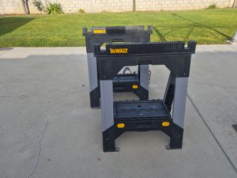 Dewalt sawhorse. Metal set
