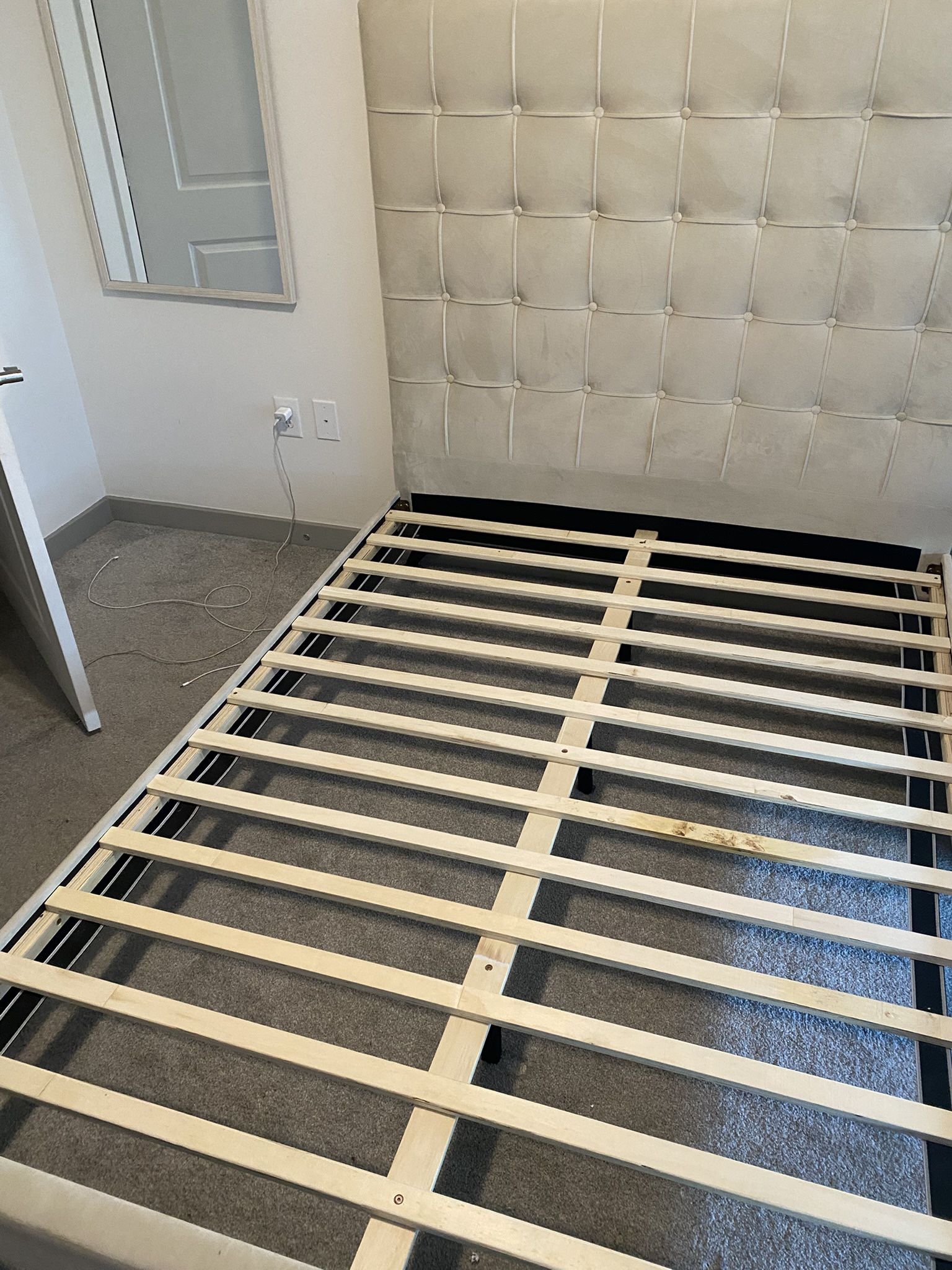 QUEEN BED FRAME IN GREAT CONDITION
