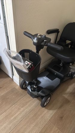 Go go pride scooter
