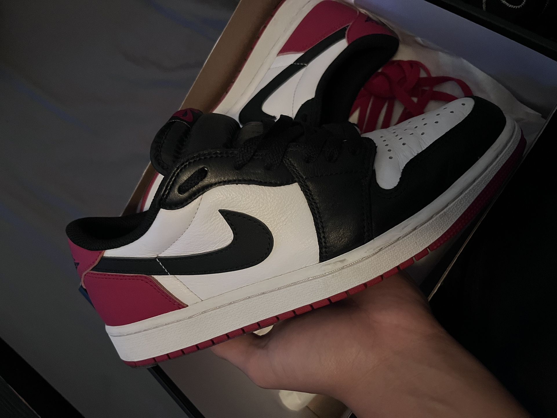 Jordan 1 Low Black Toe