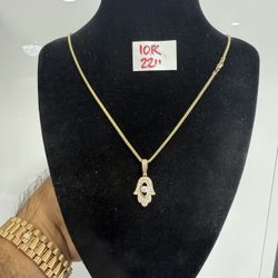 10K Yellow Gold Chain and Pendant CUBIC ZIRCONIUM STONES 22 Inches Long 