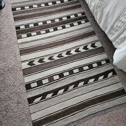 Handmade 100% Wool Area Rug 