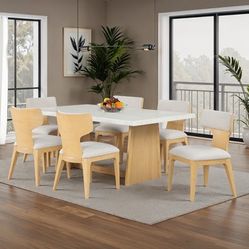 7 PC DINING TABLE SET/New in box