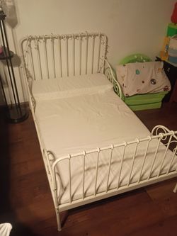 Toddler ikea bed