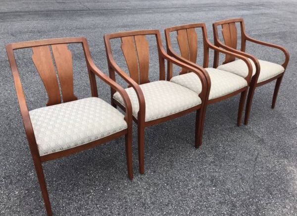 Wooden Frame Guest Chair For Sale In Lakewood Ca Offerup