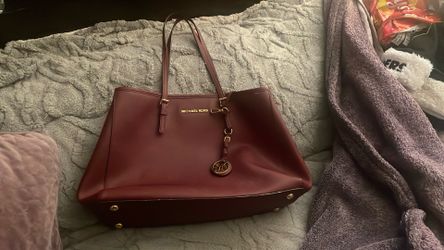 Michael Kors purse