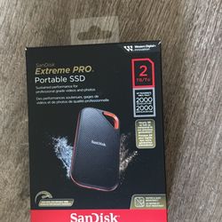 SanDisk Extreme Pro Portable SSD 2TB - VERY FAST 2000mb/s