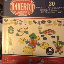 30 Piece TinkerToy Set