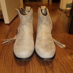 Big Budha Sz 8.5 Sparkle Beige Low Heel Boots
