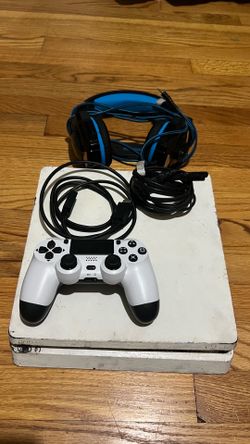 ps4 (with controller and headset)