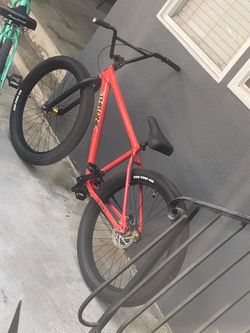 Throne Goon XL 27.5