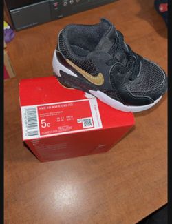Nike & Vans