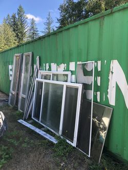 White Windows Size H48-78 1/2 W And H 58 1/4-59 1/2W