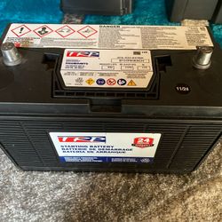 12 V Truck Battery 950 CCA, Type 31 W/ Terminals and Box