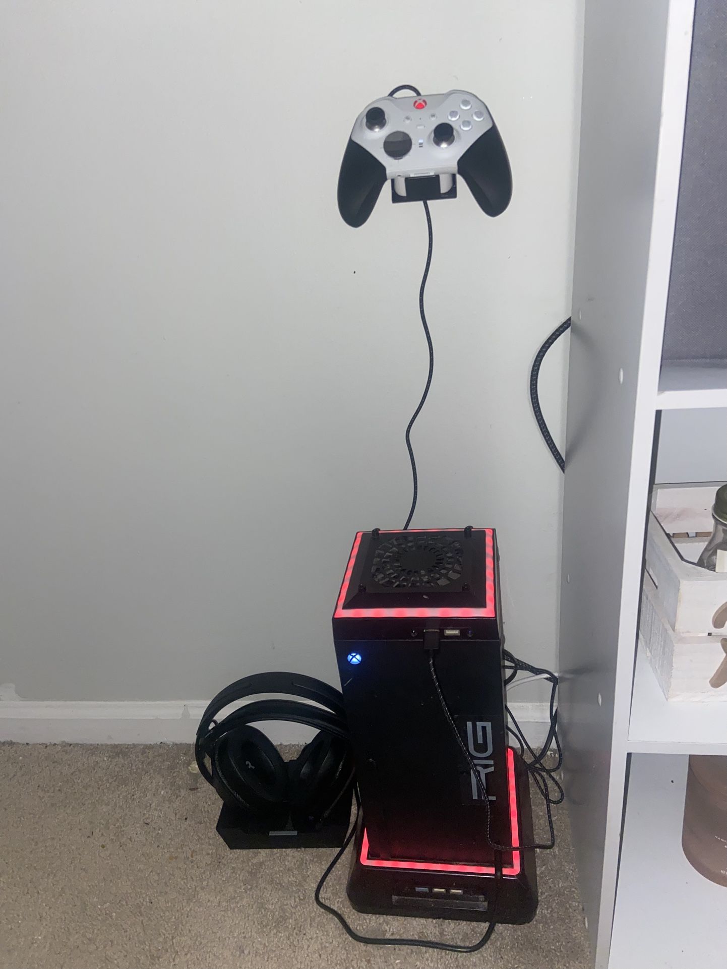 Xbox Series X With Elite Series 2 Controller And Rig 800 Headset And Mounts With Color Changing Fans