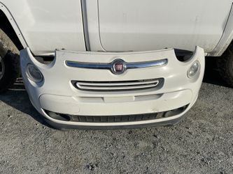 Fiat 500L Bumper