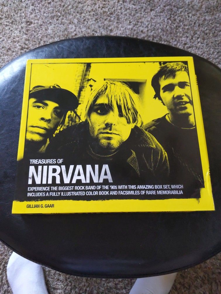 TREASURES OF NIRVANA BOOK BOX SET