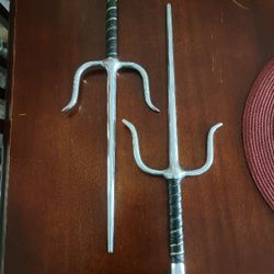 Pair of Metal Sai's (Rafael)(TMNT)