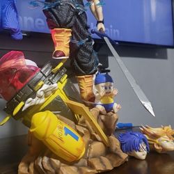 Dragon Ball Z  Future Trunks Statue