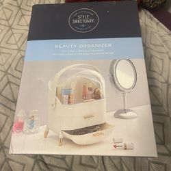 Beauty organizer