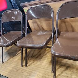 Folding Chairs 