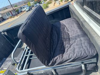 Twin bed