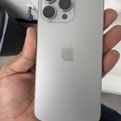 APPLE IPHONE PRO MAX 15 