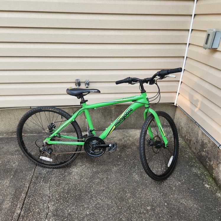 Green Mongoose 24 Inch