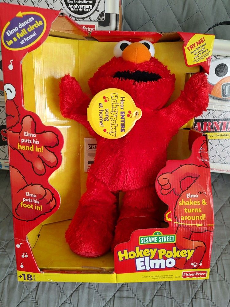 Hokey Pokey Tickle Me Elmo Brand New