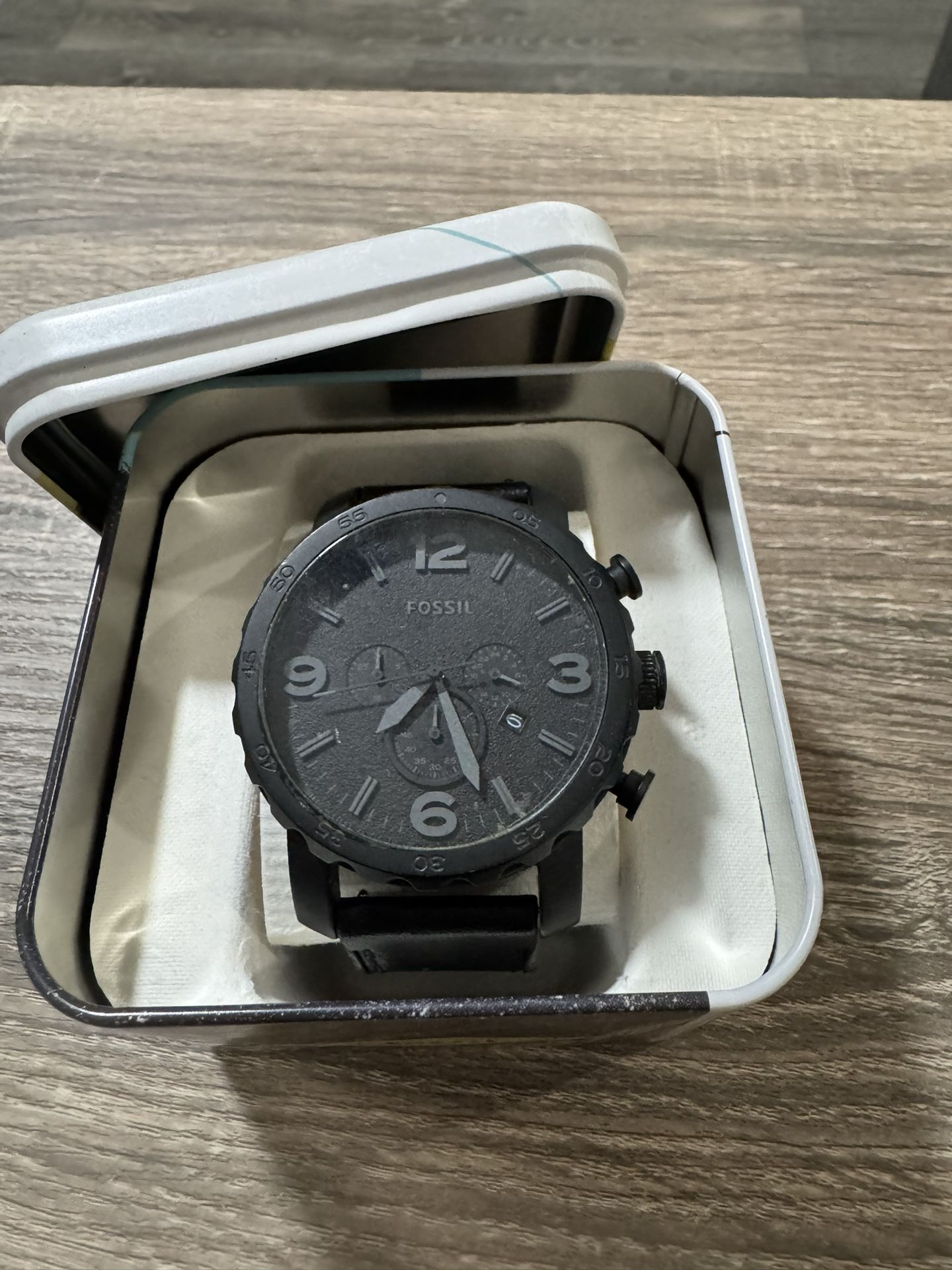 Nate Chronograph Black Leather Fossil Watch