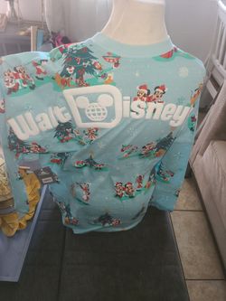 BRAND NEW WALT DISNEY WORLD JERSEY.. AS IN PICTURES.. PICK UP IN BLOOMINGTON.. CHECK OUT MY PAGE FOR MORE..