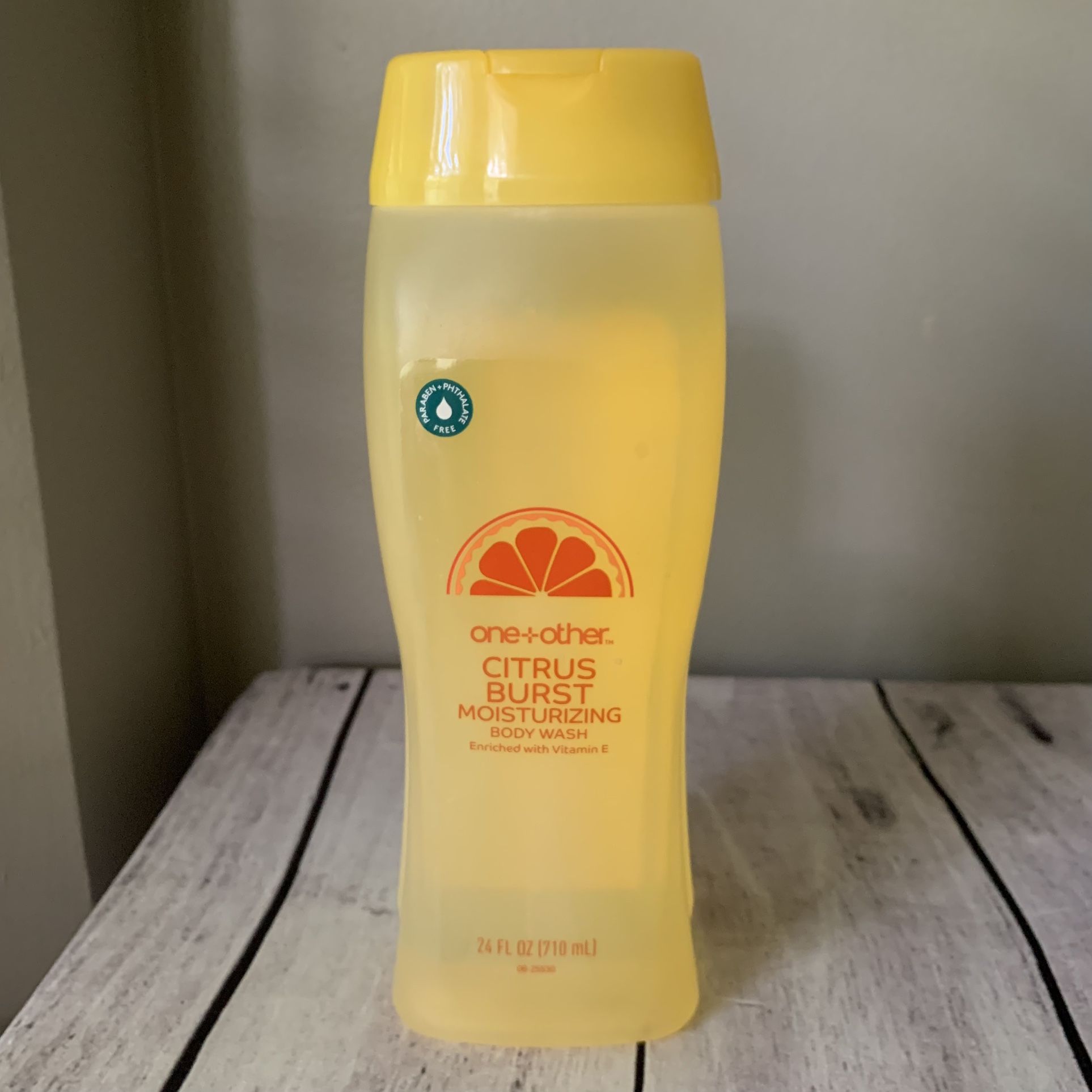 One+Other Moisturizing Body Wash, 24 oz, Citrus Burst
