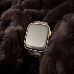 Apple Aluminum Silver Watch 45MM
