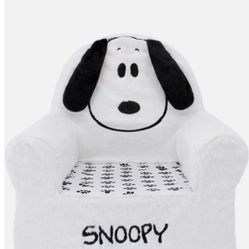 Snoopy Peanuts Gang Kids Chair 