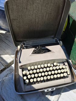 Vintage Sears Tower Typewriter