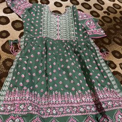 Niara Cut Shalwar Kamiz Size 42