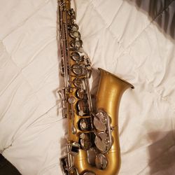 Selmer Bundy II Saxophone