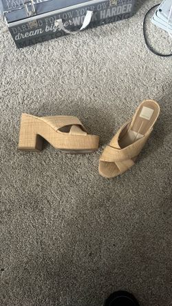 Tan Platform Open toes Heels Dolce Vita Size 8.5
