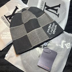 Black And Grey Louie Beanie 