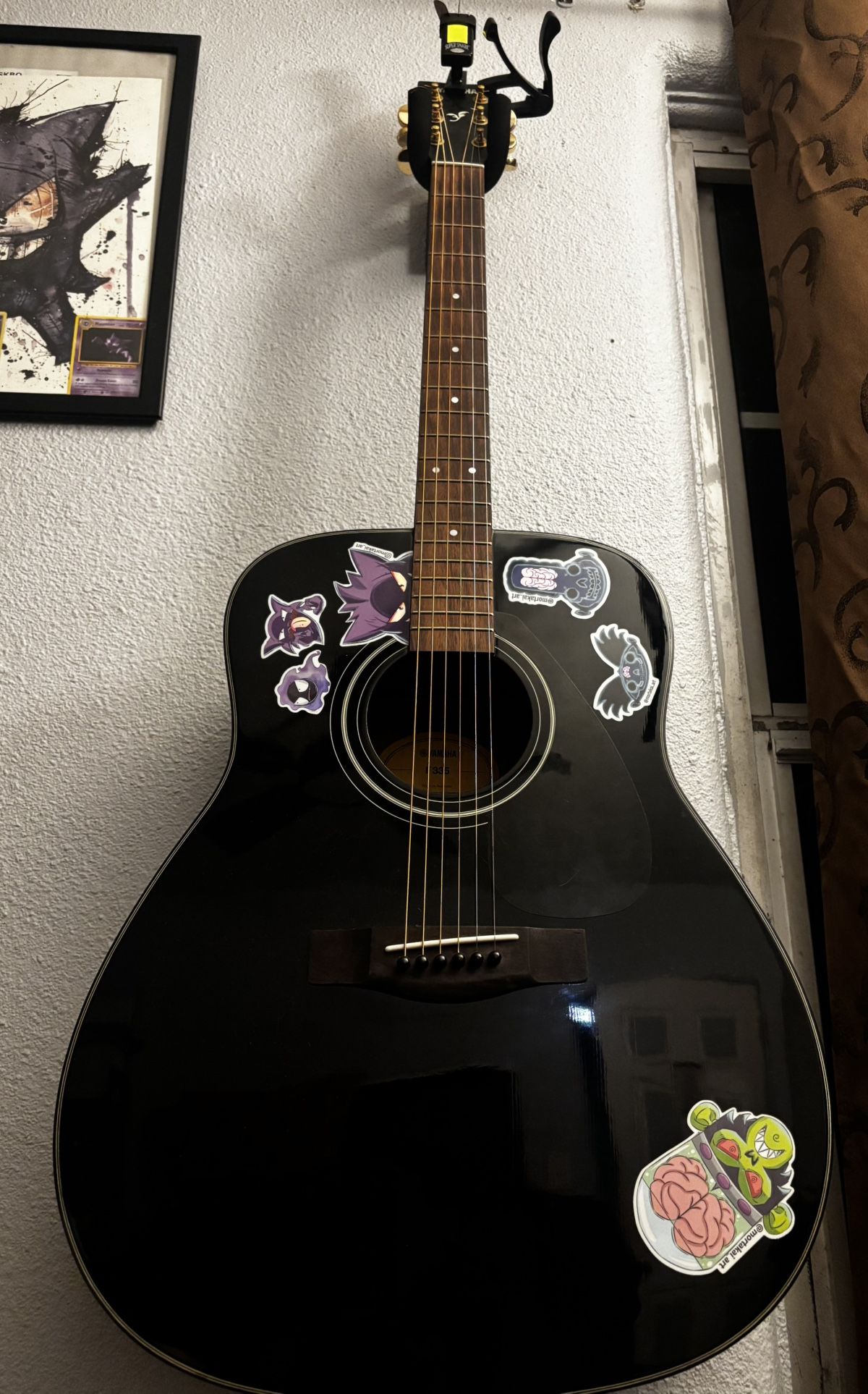 Yamaha Acoustic Guitar Black 