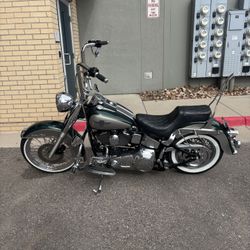 1996 Harley Heritage Softail $7000.00