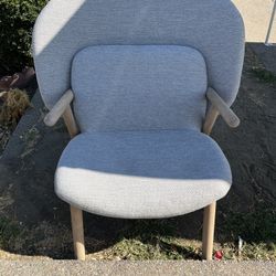 Modern Wide Couch 