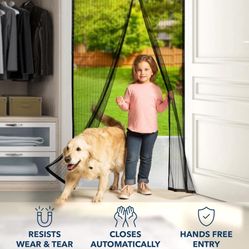 BNWT 🛒🆕Double Screen Magnetic Mesh Doggy Door