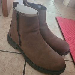 Madison Boots For Men Size 9.5