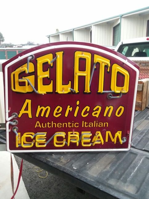 Neon, sign gelato ice cream
