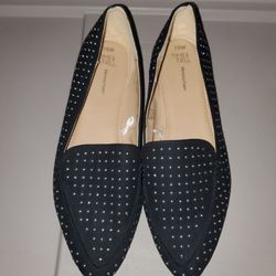 *NWOT* Black + Silver Stud Embellished Memory Foam Flats (10W)