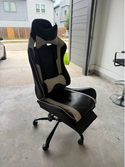 Black and white leather Gaming Chair